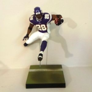 LOOSE 2009 series 22 Minnesota Vikings RB ADRIAN PETERSON McFarlane figure